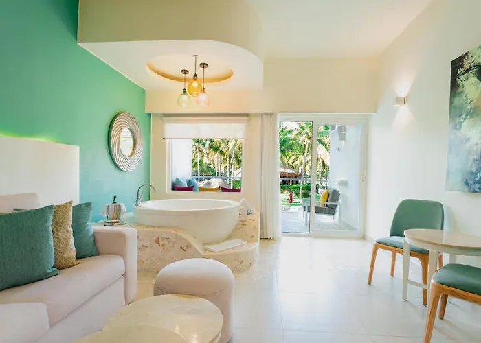 Iberostar Selection Riviera Cancun Resort 5*