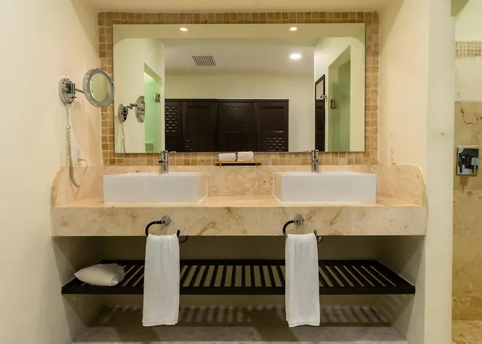 Iberostar Selection Riviera Cancun 5*