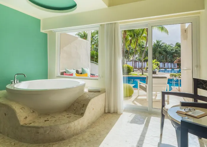 Resort Iberostar Selection Riviera Cancun 5*